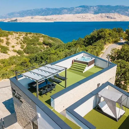 Luxury With A Swimming Pool Bosana, Pag - 19824 فيلة