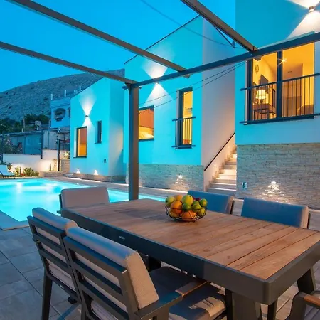 Luxury With A Swimming Pool Bosana, Pag - 19824 *